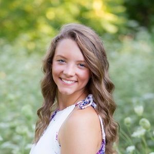 Meet your Posher, Maci